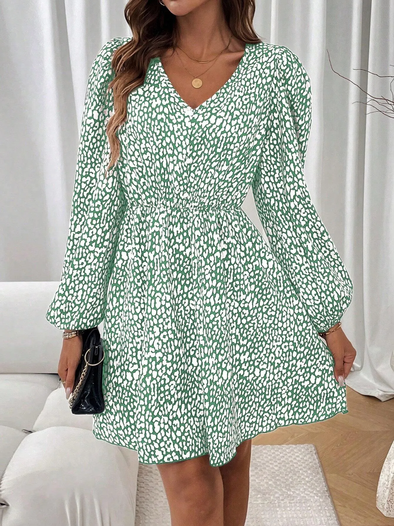 2024 Autumn/Winter New Women's Full Print V-Neck Dress