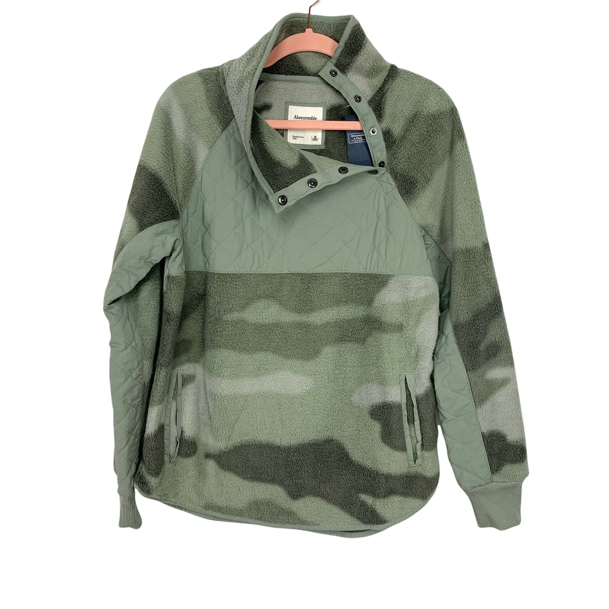 Abercrombie & Fitch Green/Camo Button Pull Over NWT- Size M