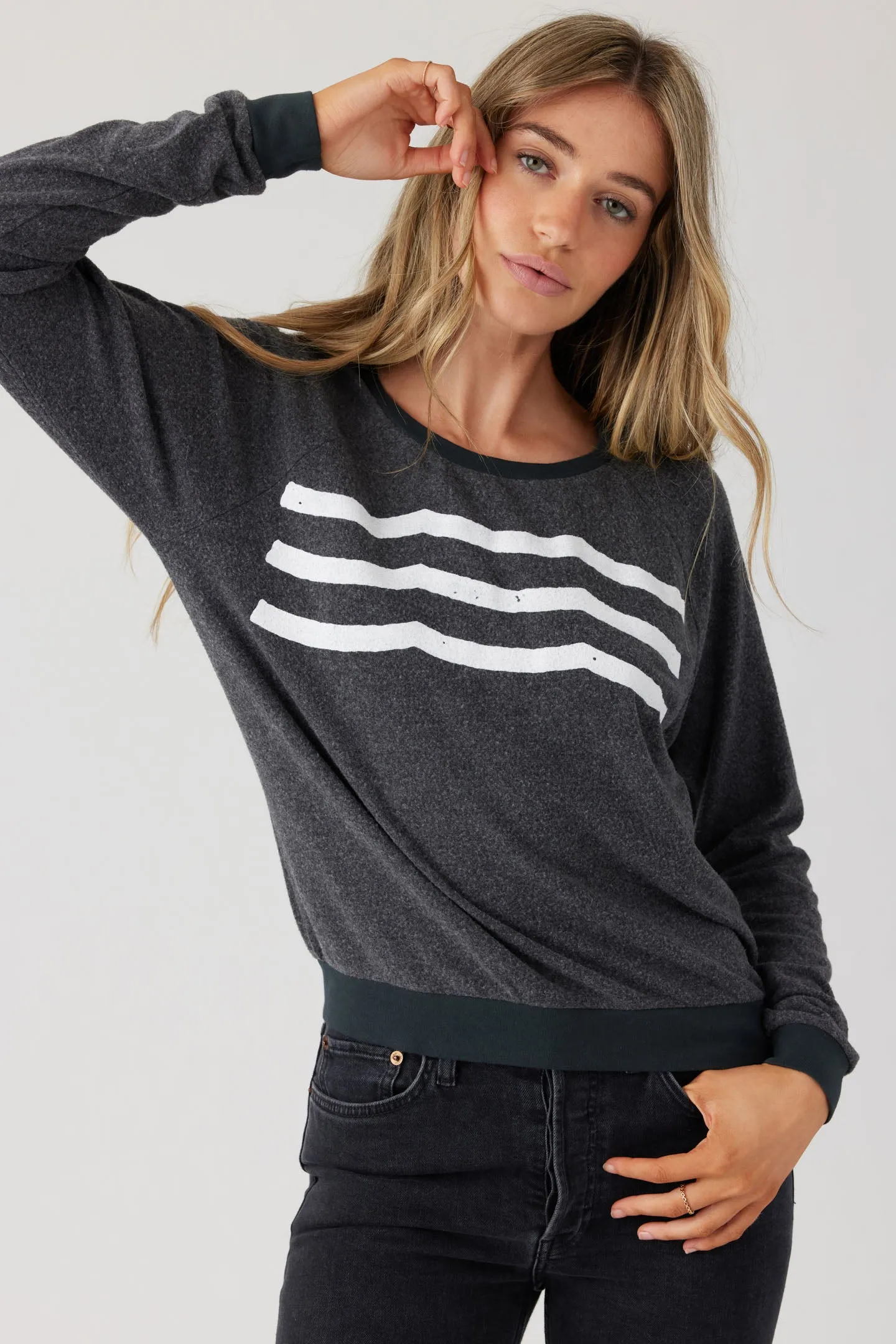 Hacci Waves Pullover - Vintage Black