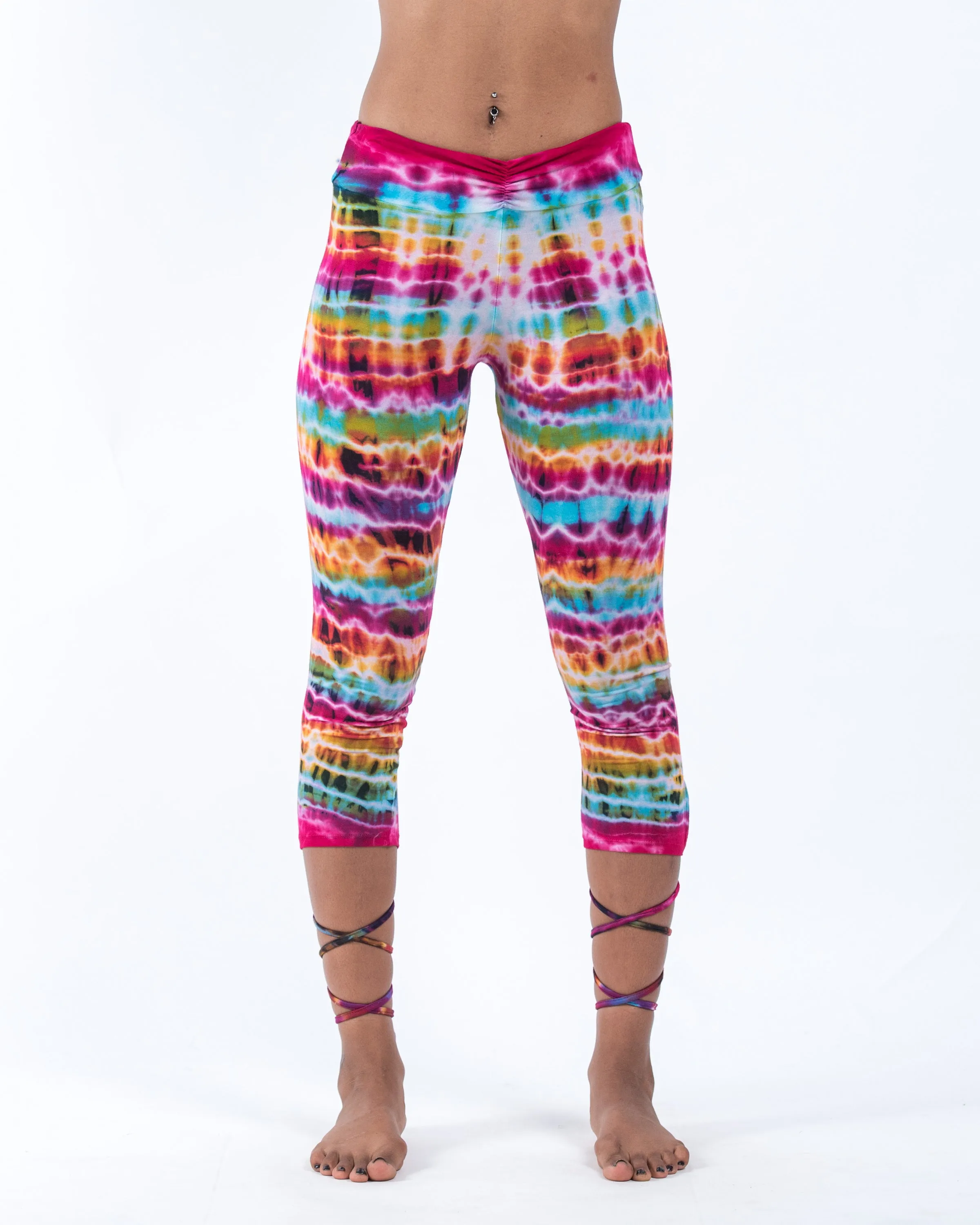 Melting Stripes Tie Dye Capri Leggings in Pink Rainbow