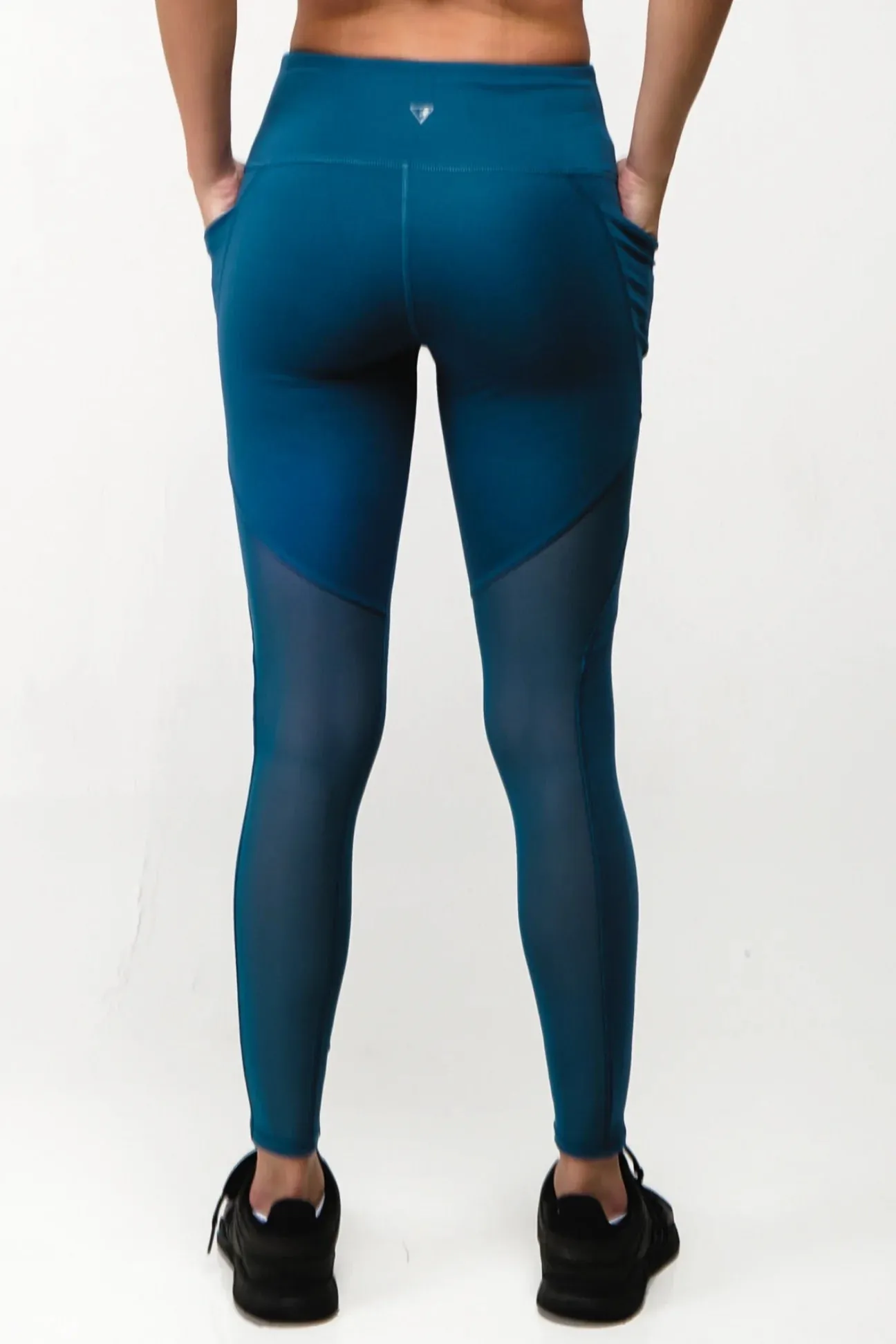 SEAAV High-Rise Mesh Legging with Pockets - Pacific Blue